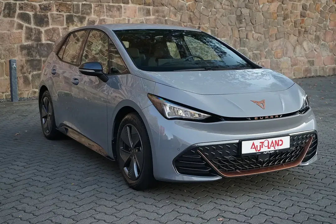 CUPRA Born - Thumbnail 6