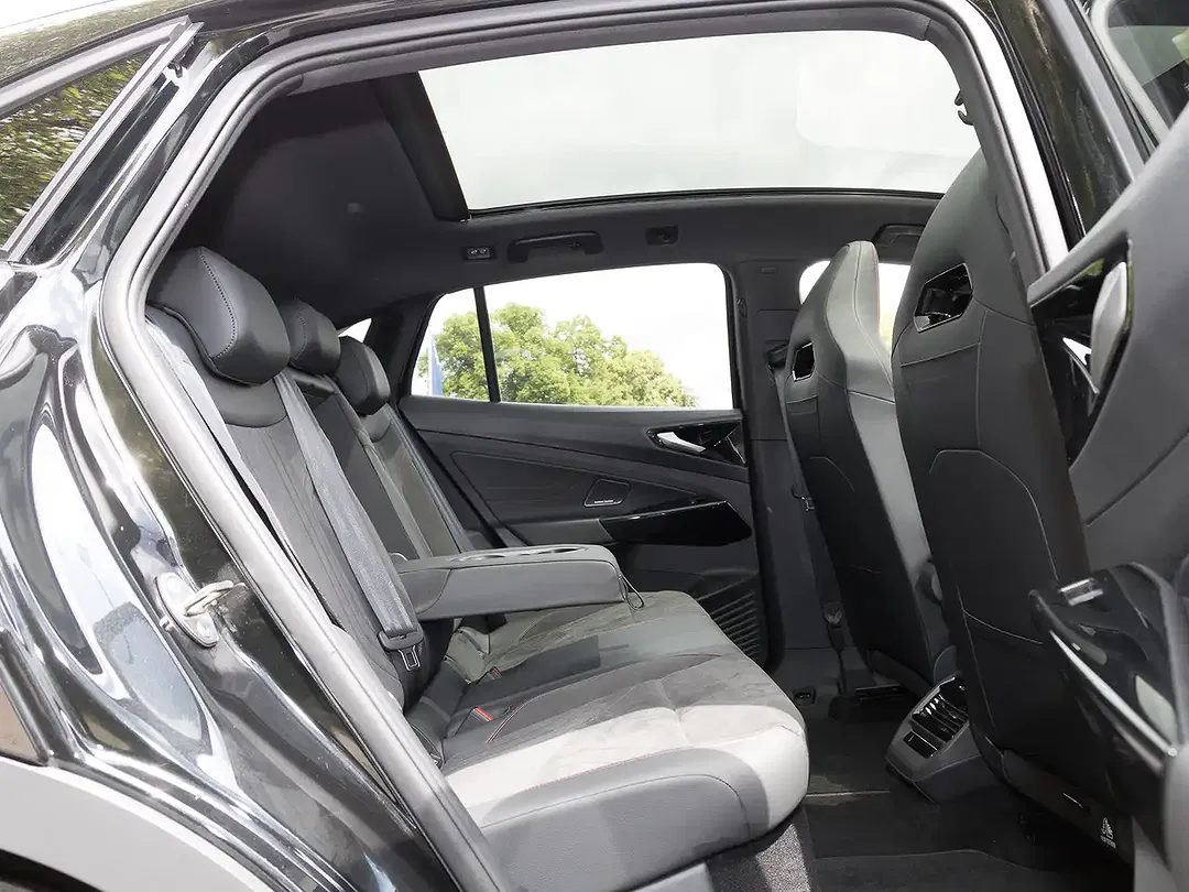 Volkswagen ID.5 4Motion - Thumbnail 7