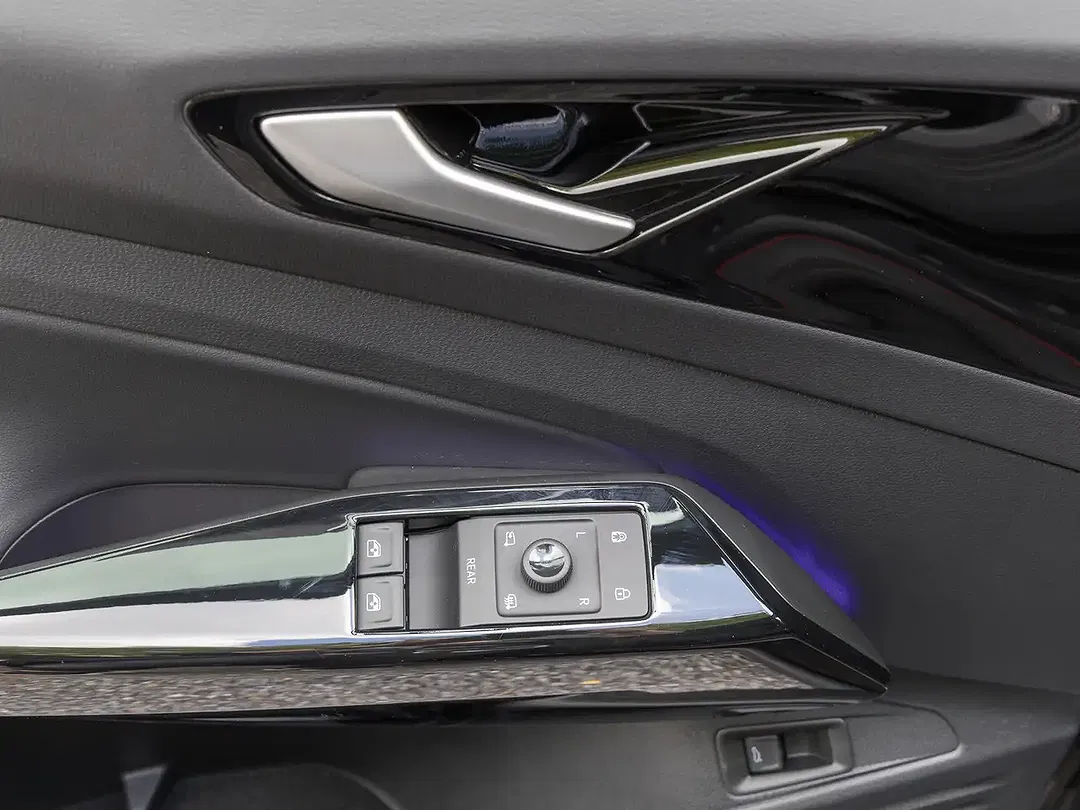 Volkswagen ID.5 4Motion - Thumbnail 9