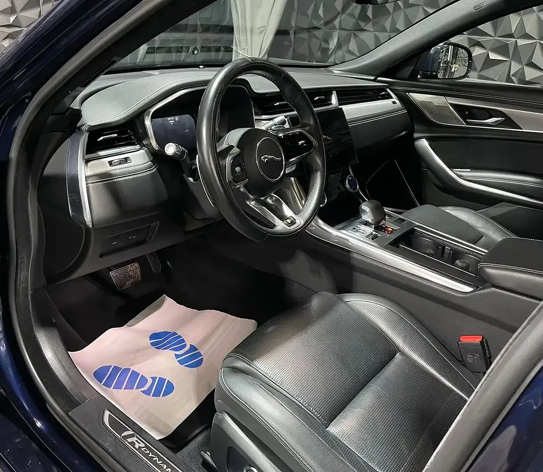 Jaguar XF 4x4 Sportbrake R-Dynamic S - Thumbnail 12