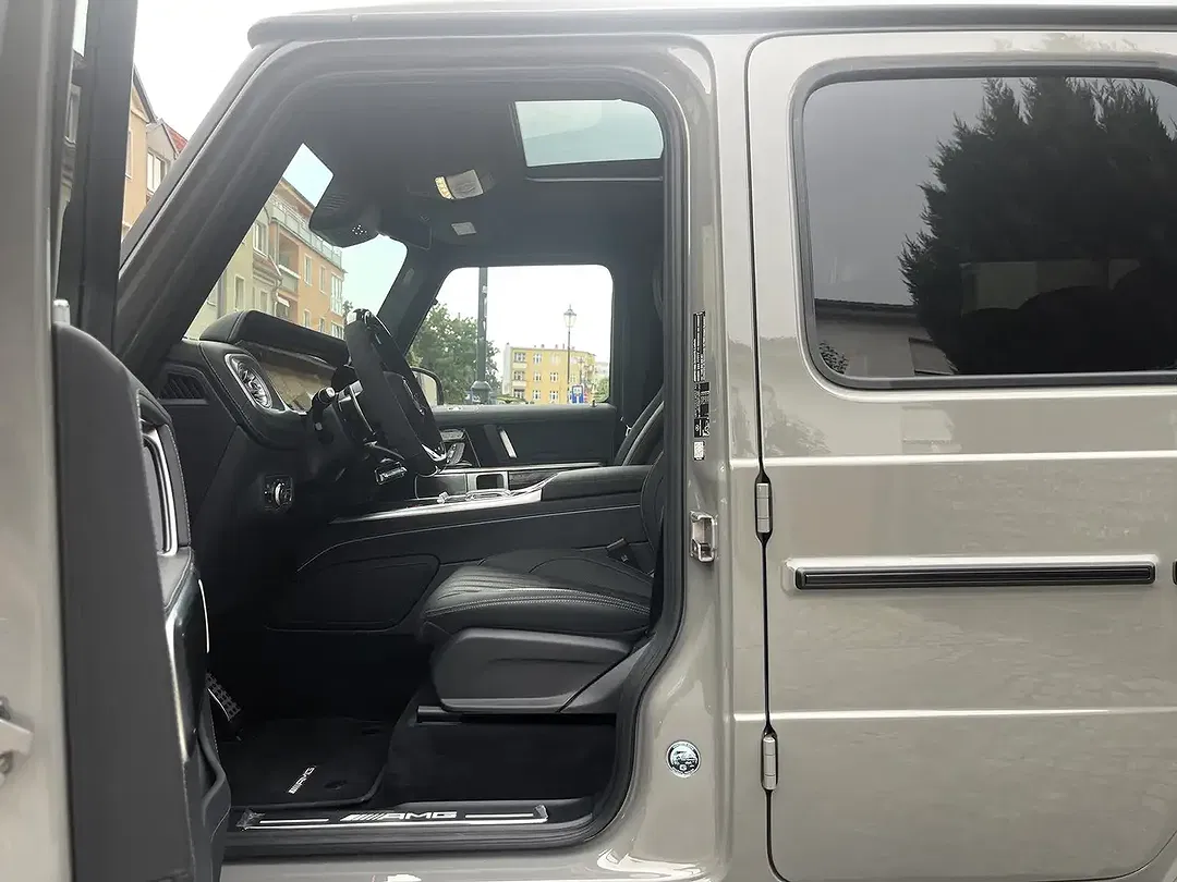 Mercedes-Benz G 63 AMG - Thumbnail 13