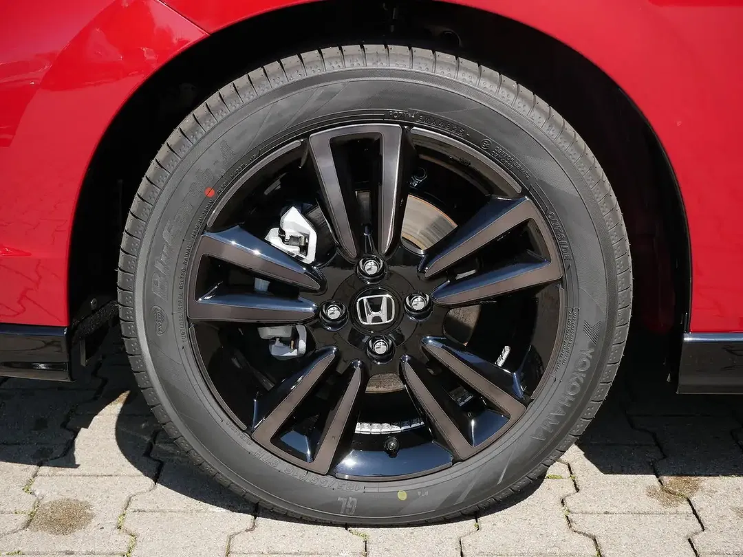 Honda Jazz 1.5 i-MMD Hybrid Advance Sport - Thumbnail 9
