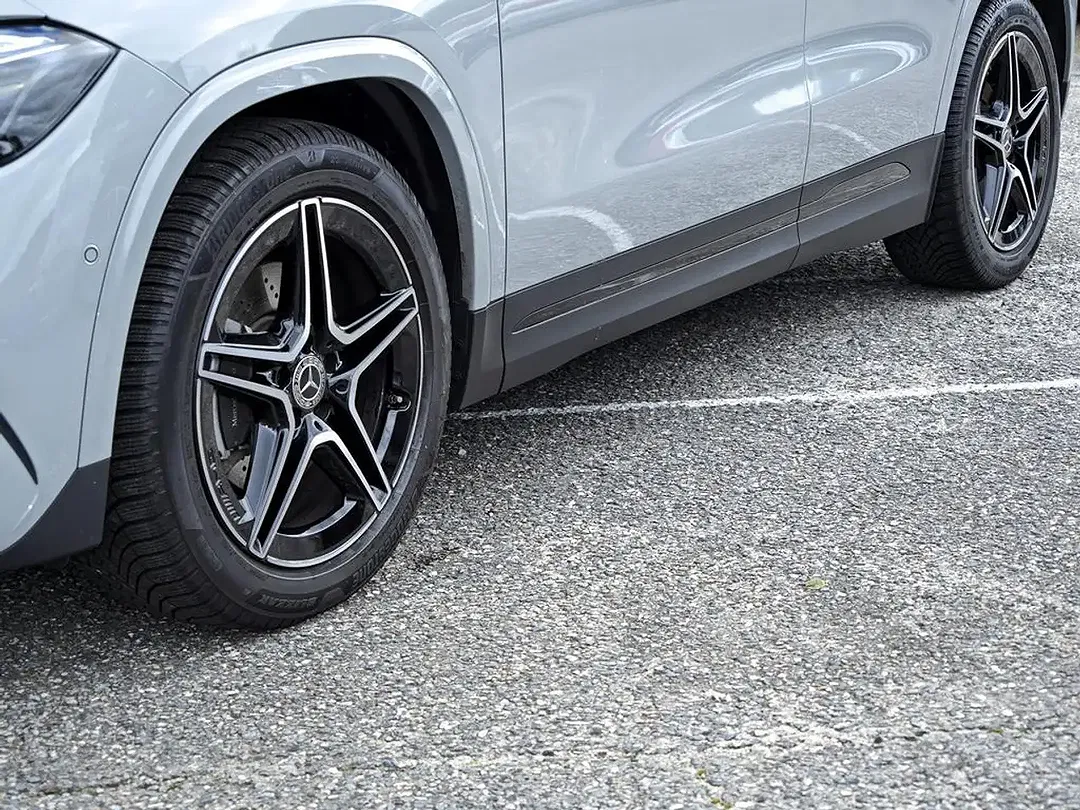 Mercedes-Benz GLA 200 AMG MBUX Night - Thumbnail 7