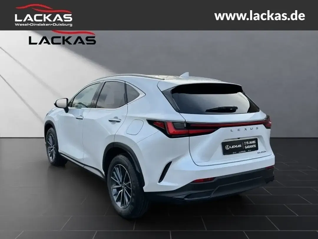 Lexus NX 450h+ Executive - Thumbnail 3