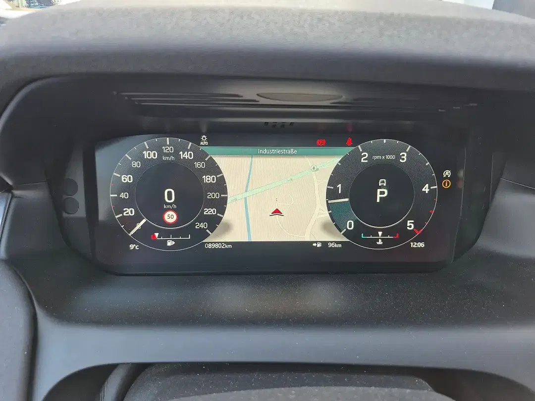 Land Rover Discovery 4x4 Sport SE - Thumbnail 22