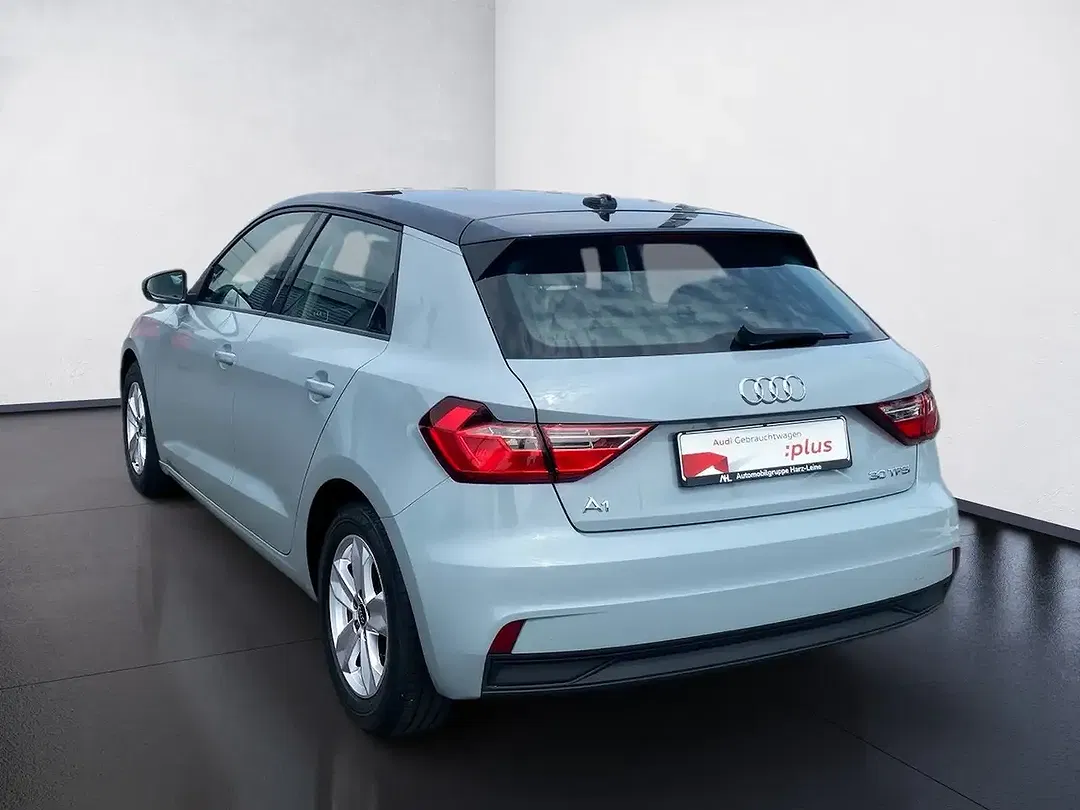 Audi A1 30 TFSI Sportback - Thumbnail 3