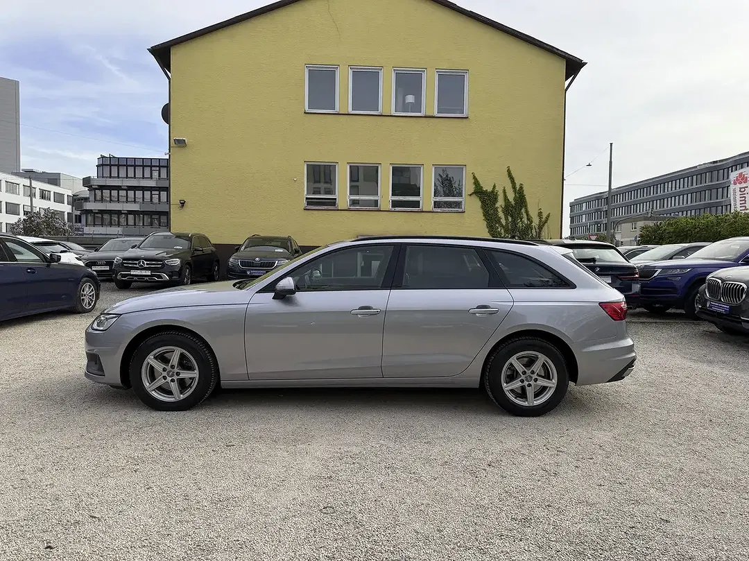 Audi A4 35 TDI S tronic Avant - Thumbnail 8