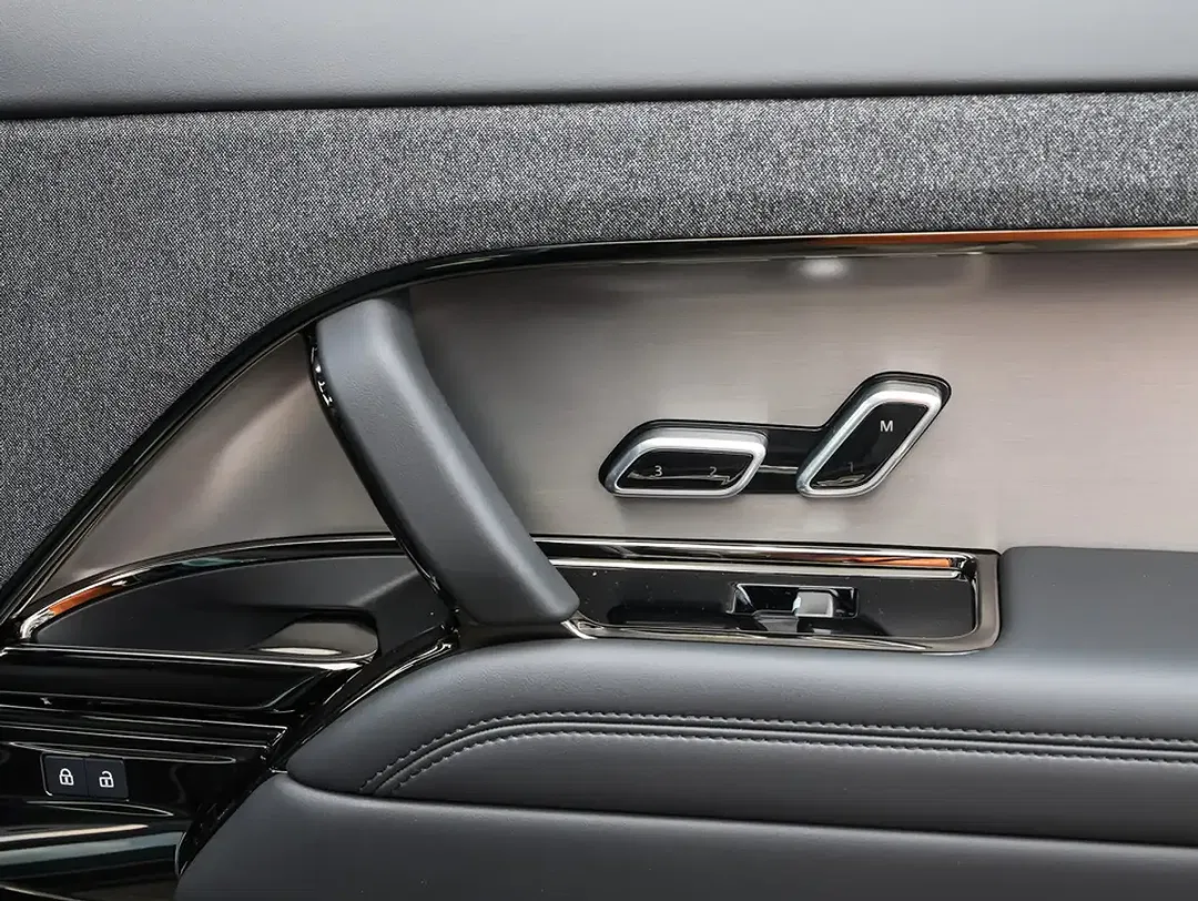 Land Rover Range Rover Sport - Thumbnail 10