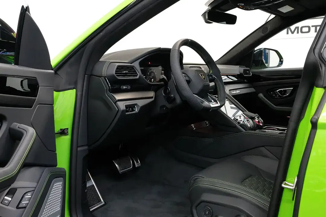 Lamborghini Urus Style - Thumbnail 5