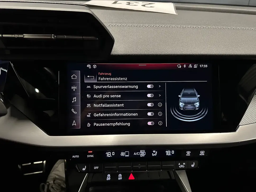 Audi A3 40 TDI quattro Matrix LED Sportback S line - Thumbnail 21