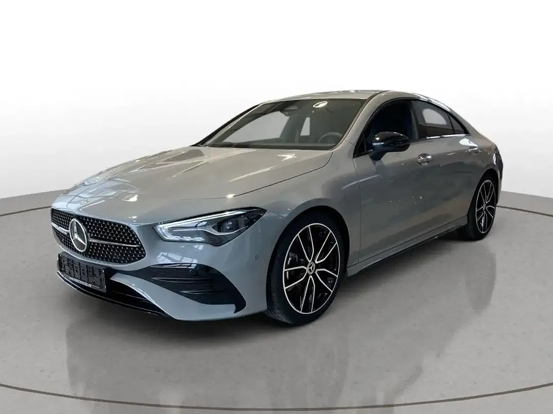 Mercedes-Benz CLA 200 AMG Line Night - foto 1