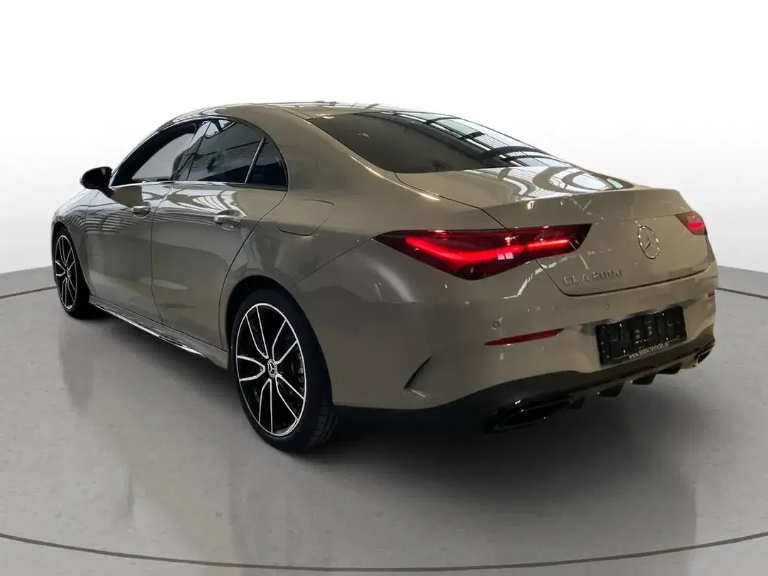 Mercedes-Benz CLA 200 AMG Line Night - Thumbnail 6