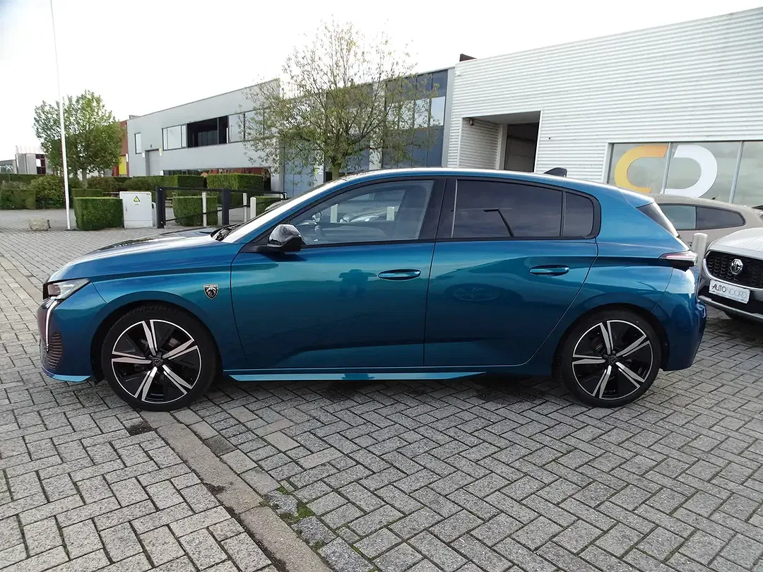 Peugeot 308 PureTech GT - Thumbnail 5