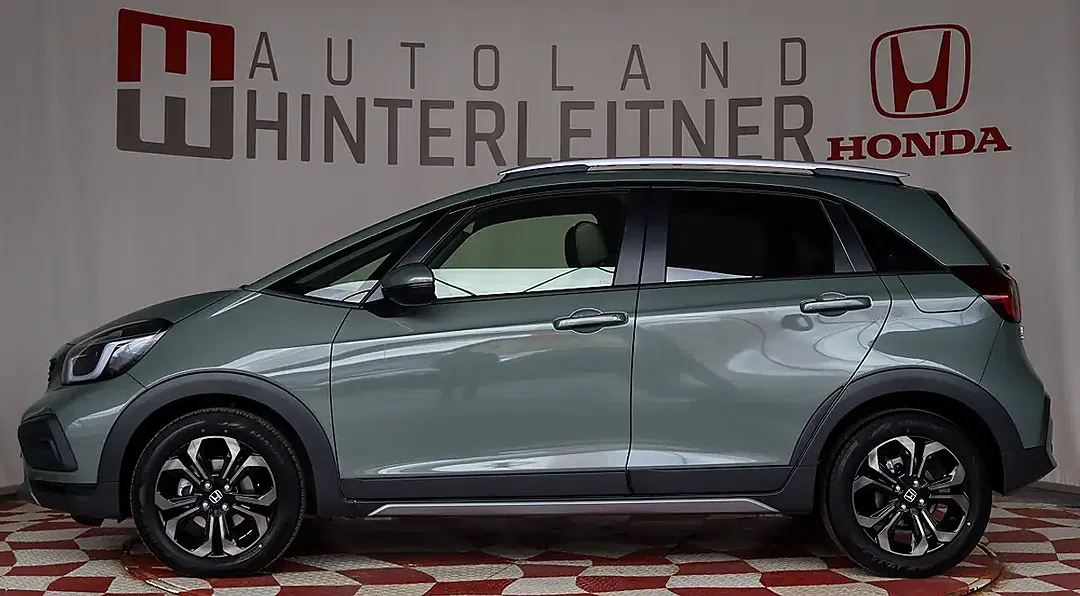 Honda Jazz 1.5 i-MMD Hybrid AUT Crosstar Advance - Thumbnail 3