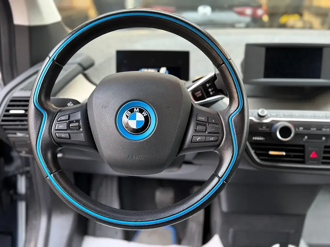 BMW i3 Electric - Thumbnail 6