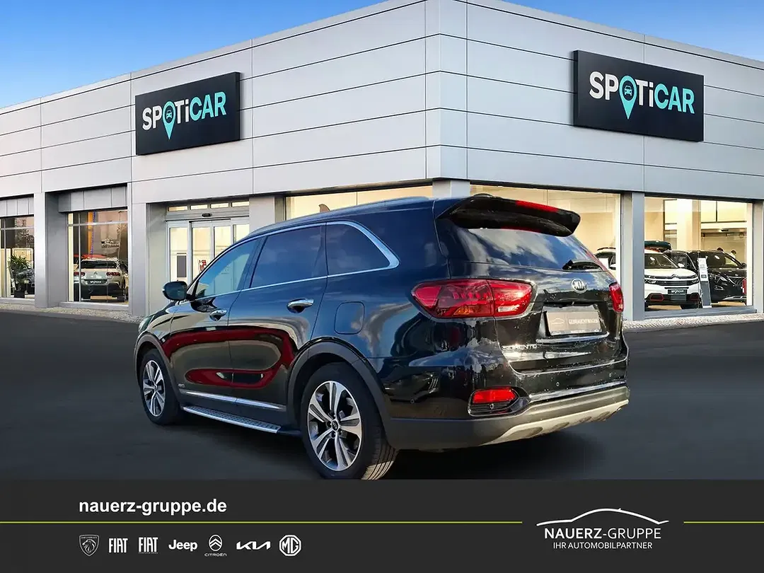 Kia Sorento 4WD GT-Line - Thumbnail 3