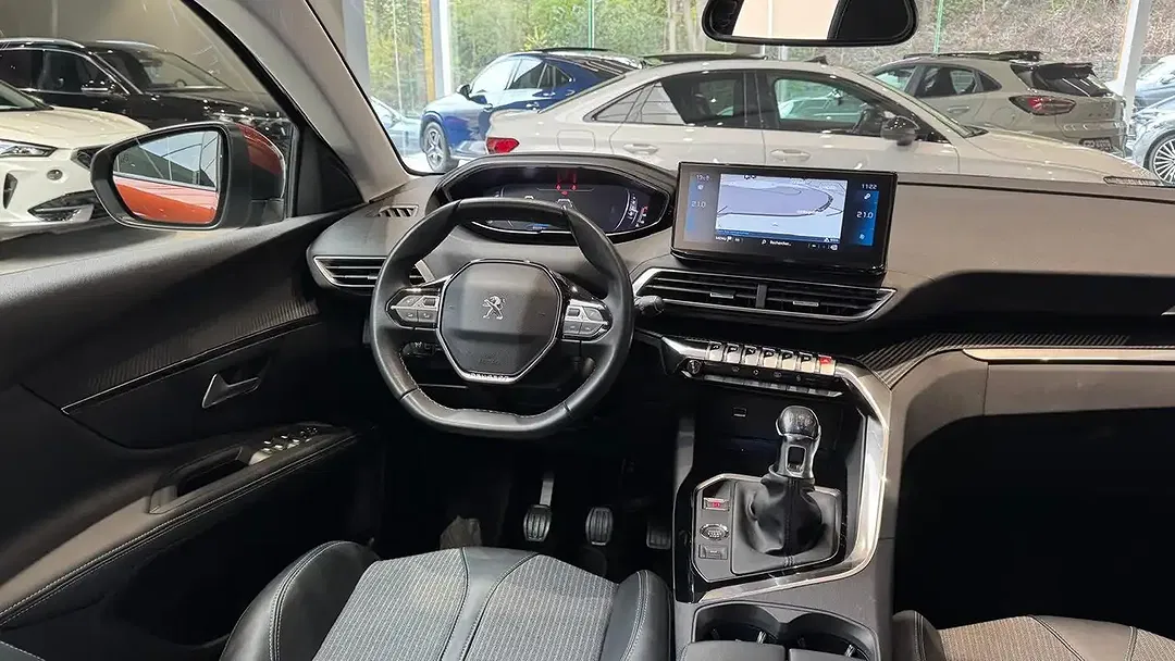 Peugeot 5008 - Thumbnail 11