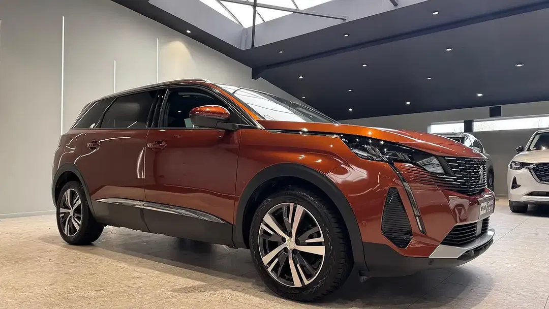 Peugeot 5008 - Thumbnail 4