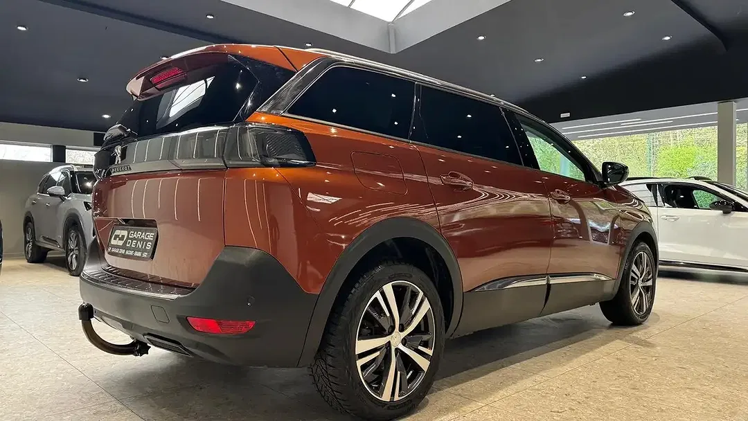 Peugeot 5008 - Thumbnail 9