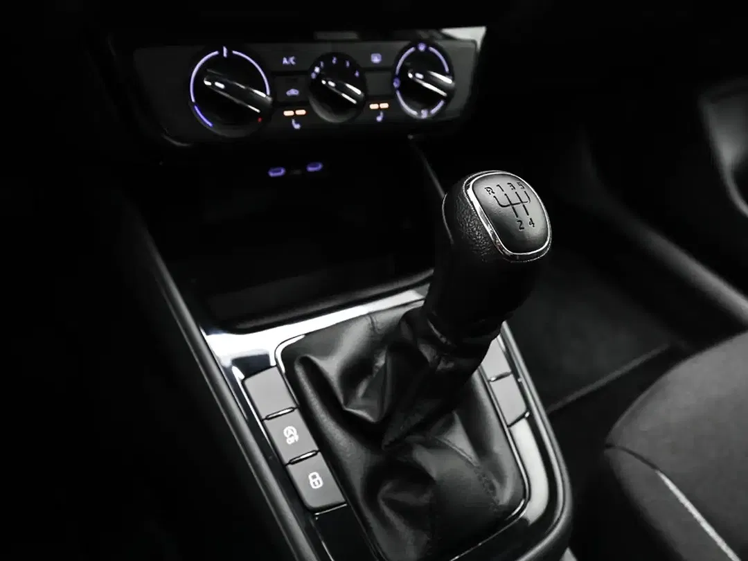 Skoda Fabia 1.0 TSI Essence - Thumbnail 10