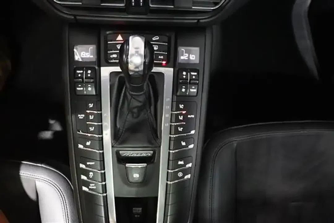 Porsche Macan 2.0 PDK Turbo - Thumbnail 16