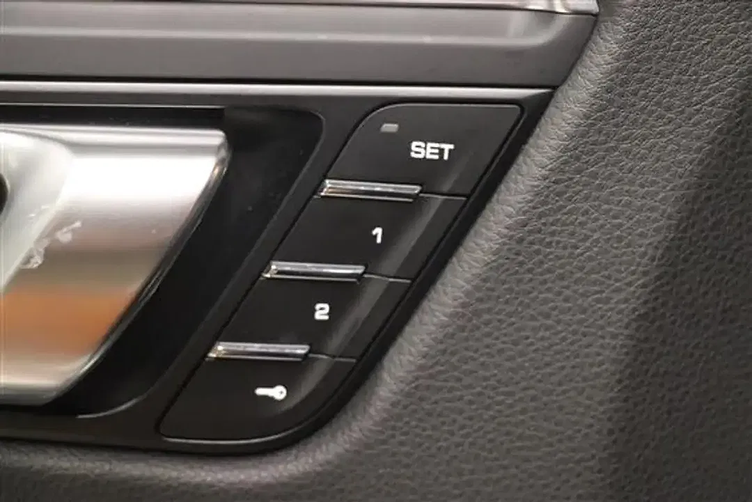 Porsche Macan 2.0 PDK Turbo - Thumbnail 25