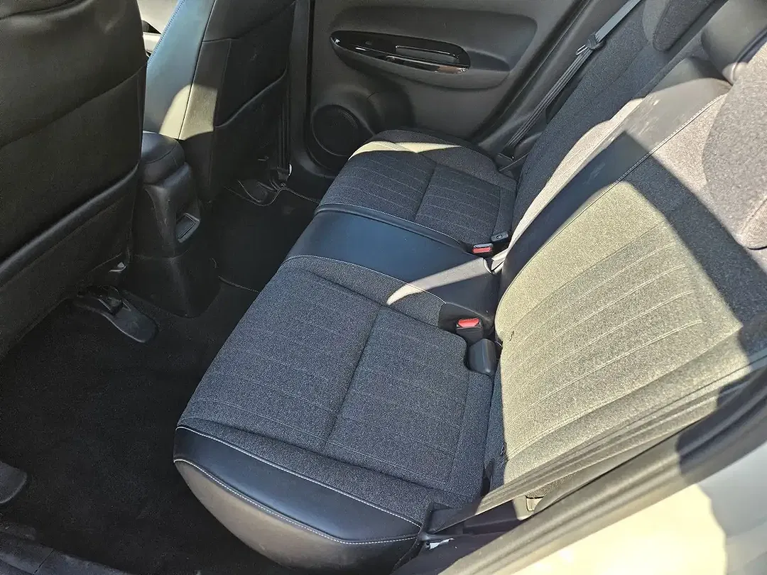 Honda Jazz 1.5 i-MMD Hybrid Elegance - Thumbnail 10