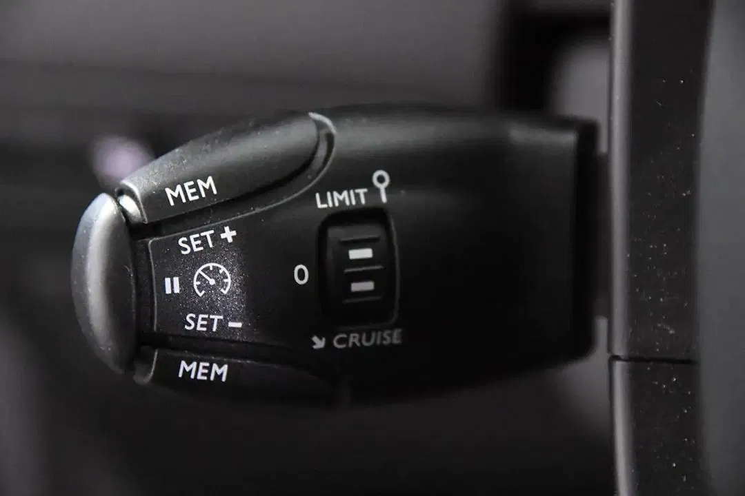 Citroen C3 Aircross Shine - Thumbnail 13