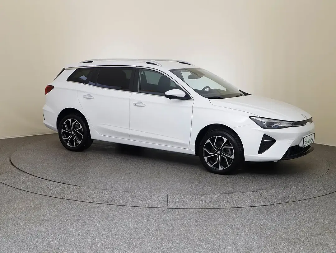 MG MG5 Luxury - Thumbnail 3