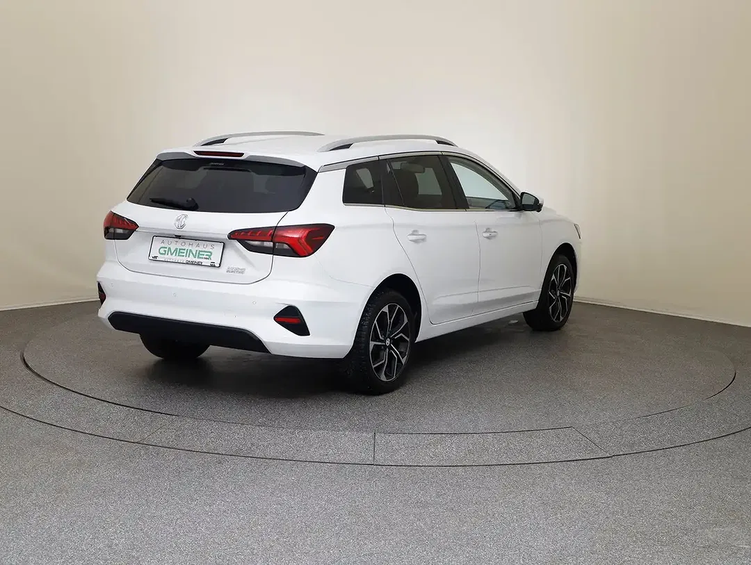 MG MG5 Luxury - Thumbnail 5