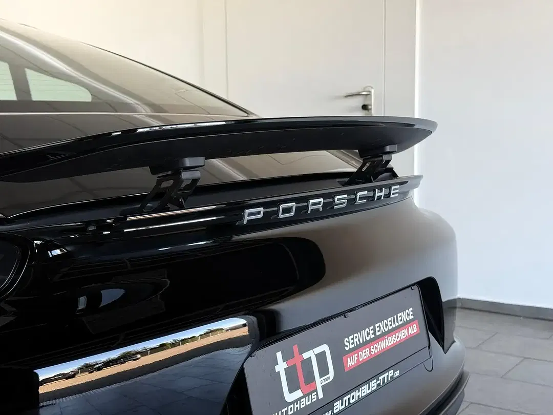 Porsche Cayman R - Thumbnail 10