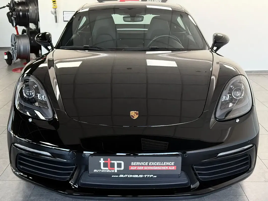 Porsche Cayman R - Thumbnail 3