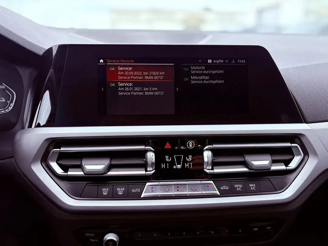 BMW 330 - Thumbnail 7