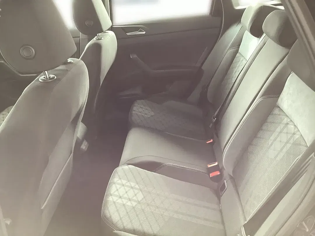 Volkswagen Taigo 1.0 TSI DSG R-Line - Thumbnail 13