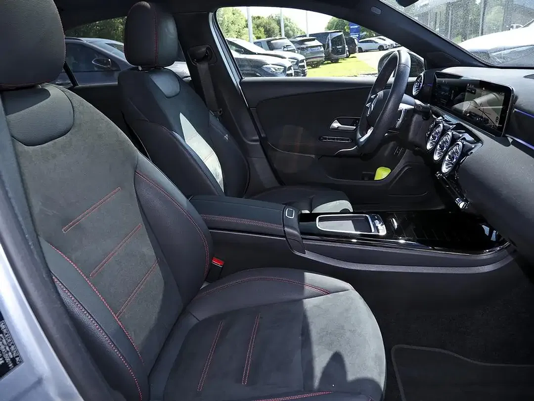 Mercedes-Benz A 250 4MATIC AMG Night - Thumbnail 13