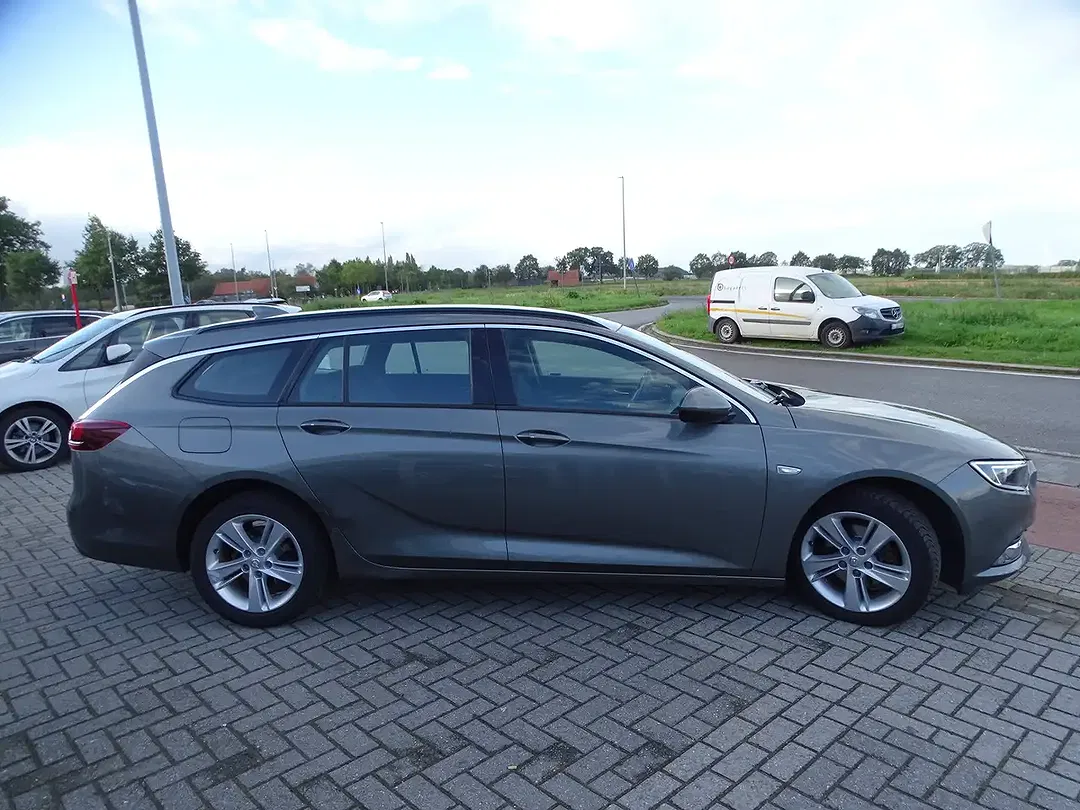 Opel Astra 1.2 Turbo Ultimate - Thumbnail 3