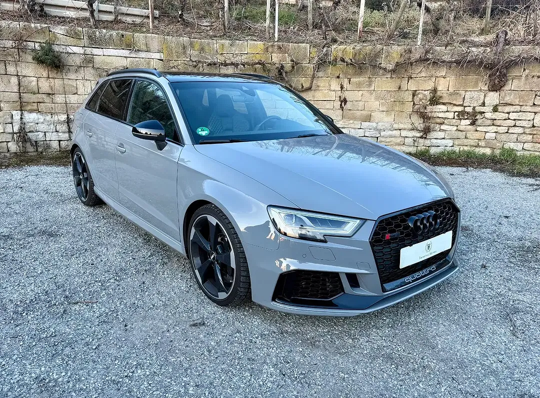 Audi RS3 Matrix LED Sportback - foto 1