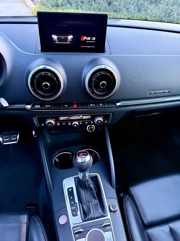 Audi RS3 Matrix LED Sportback - Thumbnail 17