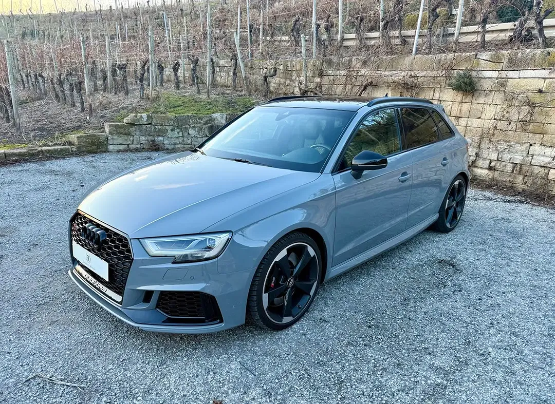Audi RS3 Matrix LED Sportback - Thumbnail 3