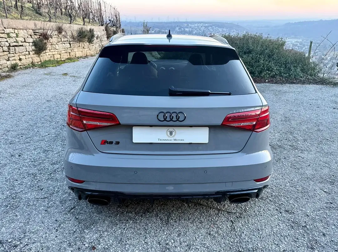 Audi RS3 Matrix LED Sportback - Thumbnail 6