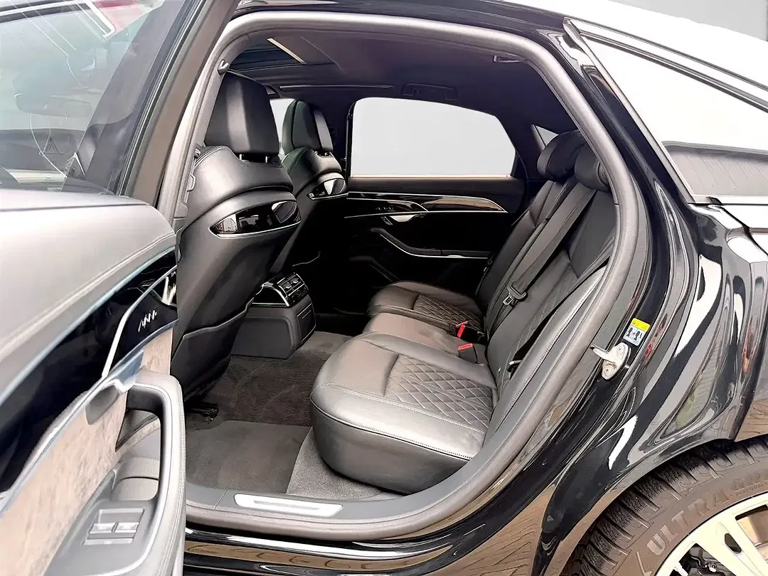 Audi A8 60 TDI - foto 15
