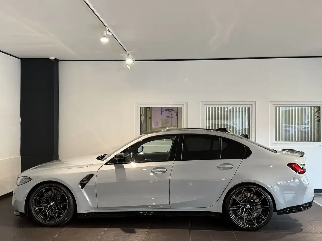 BMW M3 xDrive Competition - foto 2