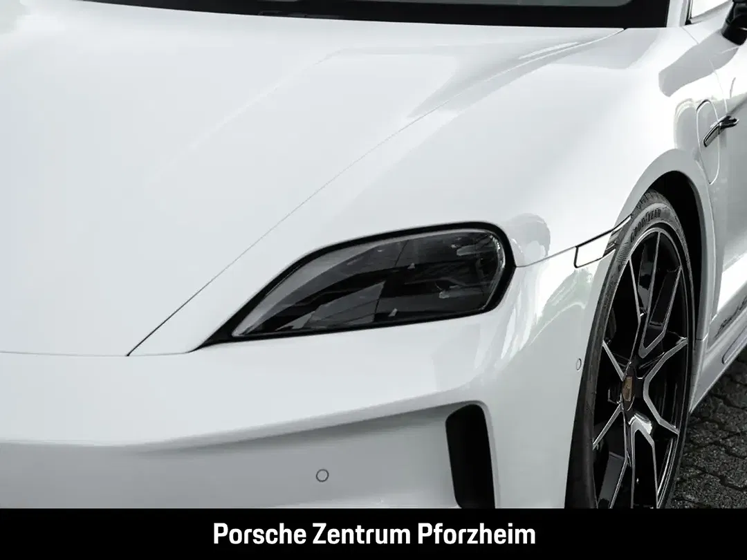 Porsche Taycan Sport Turismo Edition - Thumbnail 13