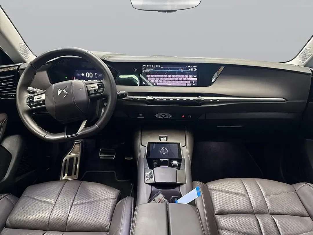 DS Automobiles DS 4 - Thumbnail 9