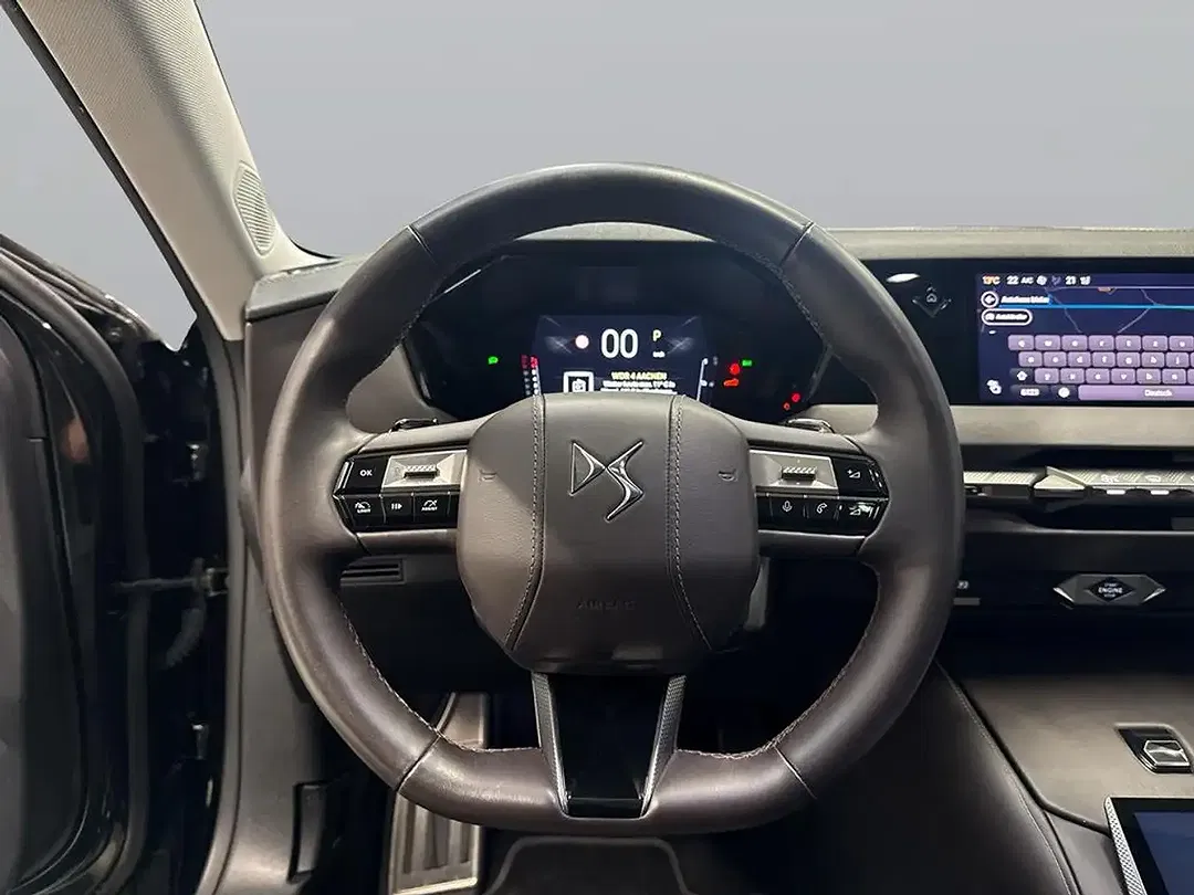 DS Automobiles DS 4 - foto 12