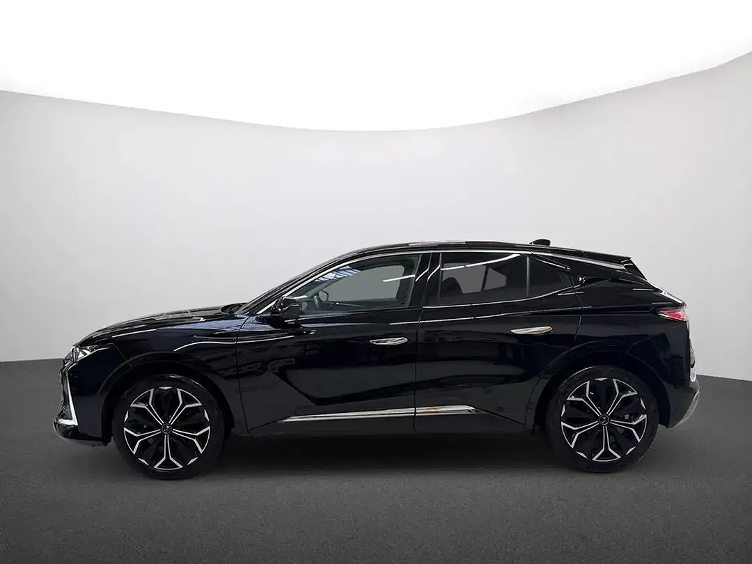 DS Automobiles DS 4 - Thumbnail 4