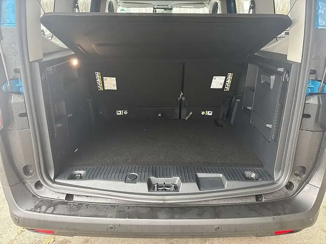 Ford Tourneo Courier Titanium - Thumbnail 9