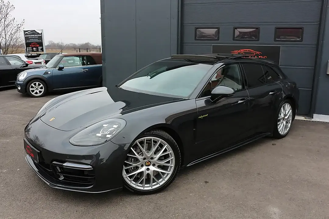 Porsche Panamera E-Hybrid 4 Sport Turismo - Thumbnail 10