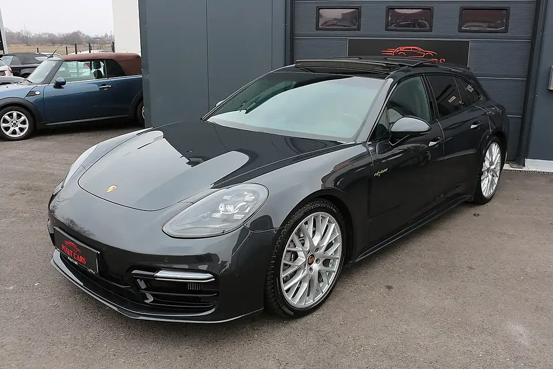 Porsche Panamera E-Hybrid 4 Sport Turismo - Thumbnail 12