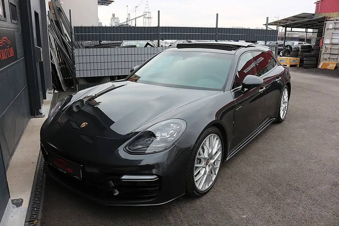 Porsche Panamera E-Hybrid 4 Sport Turismo - Thumbnail 13